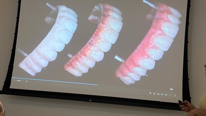 Curso sobre Maquiagem Fotopolimerizável - Laboratorial das próteses dentárias | Ministrado pela @flaviatpd